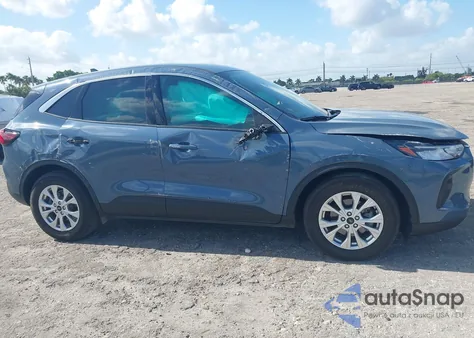 2023 Ford Escape Active z USA, uszkodzony, nr VIN 1FMCU0GNXPUA65598